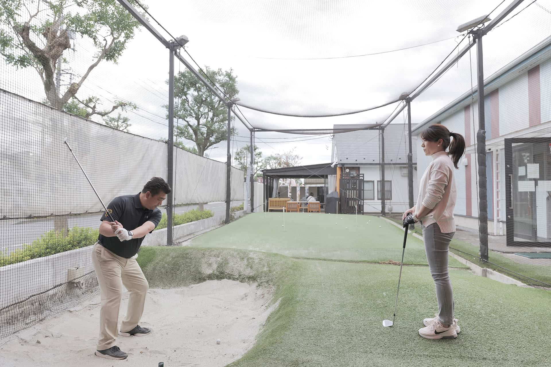 屋外マンツーマンゴルフレッスン